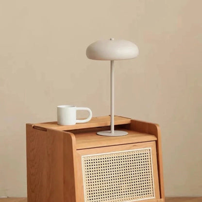 Gestroomlijnde Retro Tafellamp